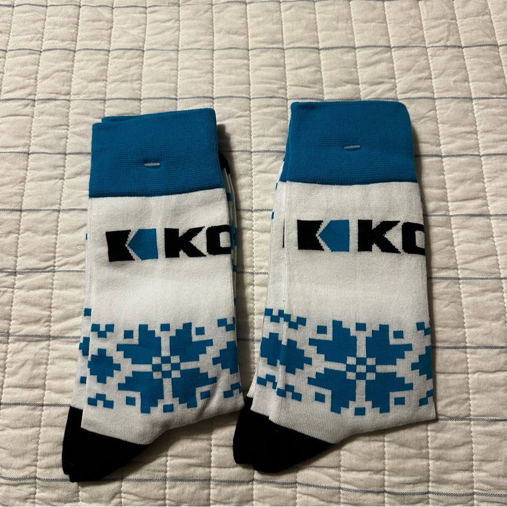 Casual Blue and White Socks with‎ Geometric Design Koch Industries